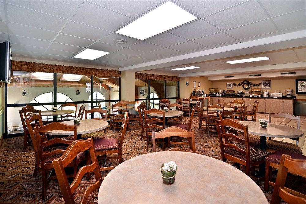 Comfort Inn At Thousand Hills Branson Restaurant photo